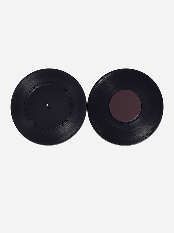 6cm Black Blank NFC Vinyl Magnet Front & Back View-600x800