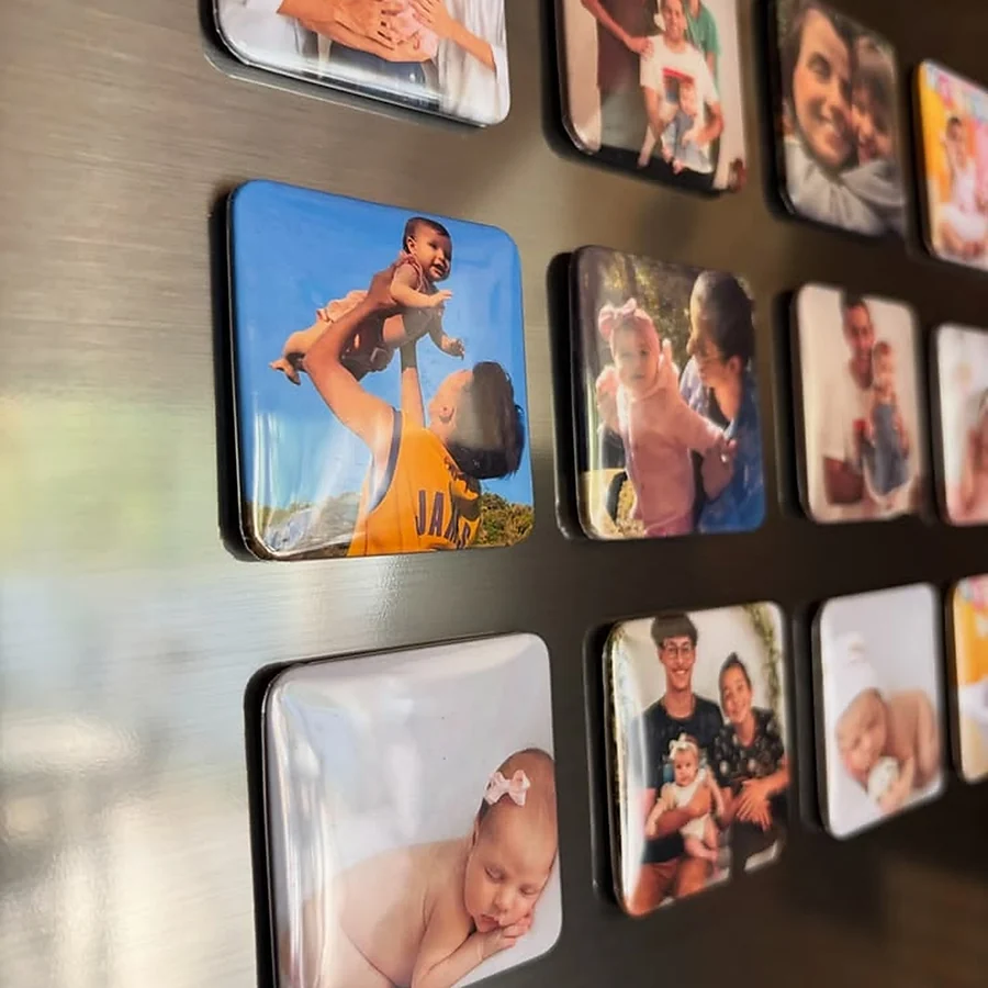 Photo fridge magnets showing broad contact with a refrigerator door