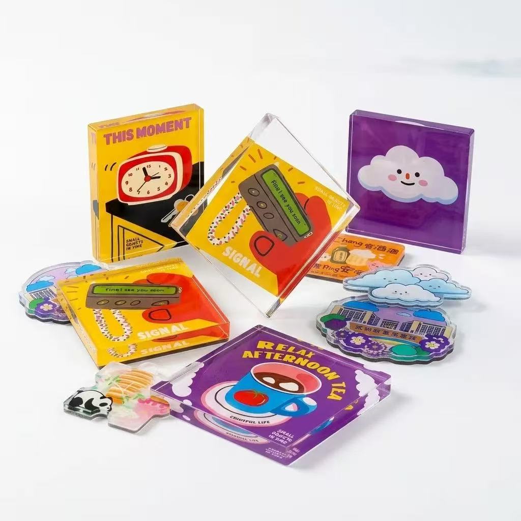 Custom fridge magnets in clear acrylic - HUASAN factory sample
